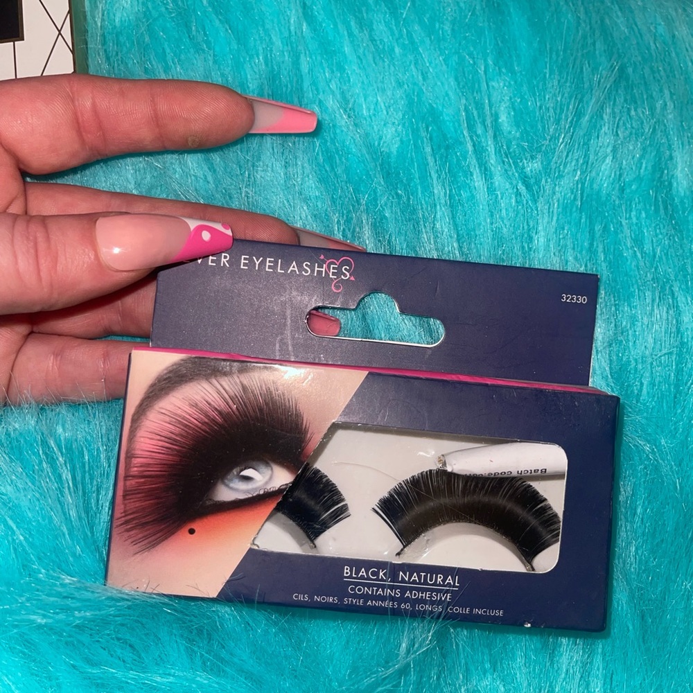 Big makeup bundle - Picture 6 of 10
